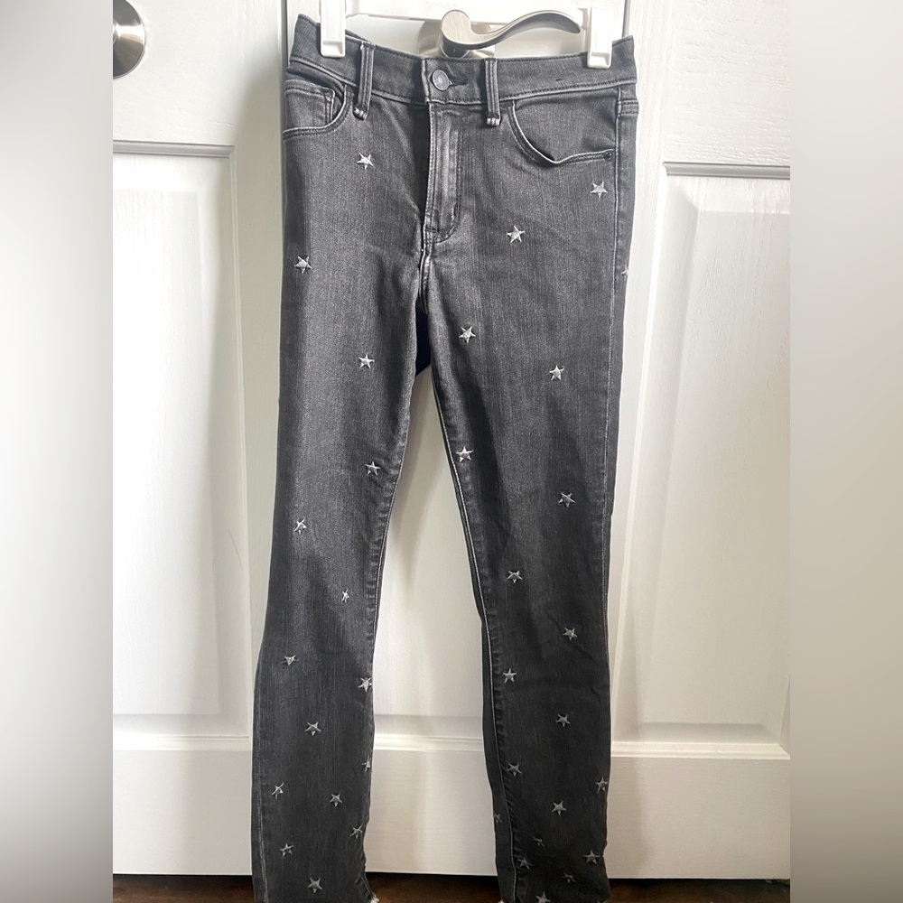Abercrombie & Fitch Black skinny jeans w/ stars (mid rise) size 25/ 0 regular